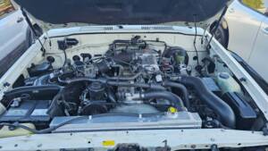 Image 30/48 de Toyota Land Cruiser FJ80 (1992)