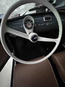 Imagen 8/8 de FIAT 500 L (1965)
