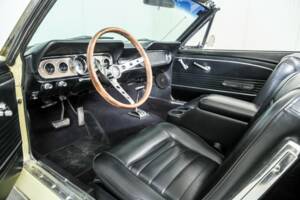Imagen 11/50 de Ford Mustang 390 GTA (1966)