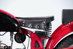 Bild 19/50 von Moto Guzzi DUMMY (1950)