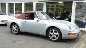 Image 2/23 of Porsche 911 Carrera 2 (1994)