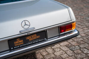 Image 14/40 of Mercedes-Benz 250 CE (1970)