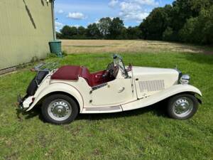 Image 1/9 de MG TD (1952)