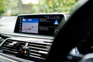 Bild 28/46 von BMW 740d xDrive (2022)