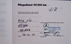 Image 55/71 of Mercedes-Benz 300 E 4-Matic (1990)