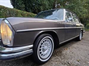 Bild 3/8 von Mercedes-Benz 300 SEL 3.5 (1972)
