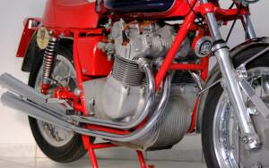 Image 21/99 of MV Agusta 750 Sport (1971)