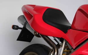 Bild 25/93 von Ducati 916 Strada (1994)