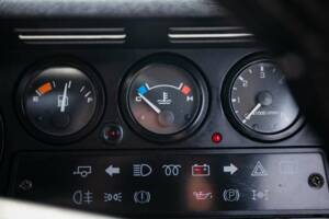 Image 21/50 of Land Rover Defender 90 "50th Anniversary" (1998)