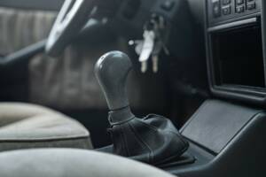 Immagine 30/42 di Lancia Thema 6V (1985)