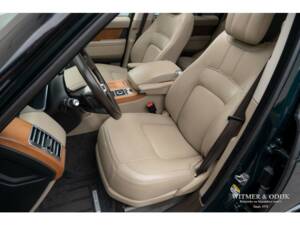 Bild 7/25 von Land Rover Range Rover Vogue P400 (2019)