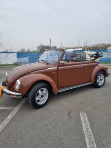 Image 5/13 of Volkswagen Beetle 1303 (1975)