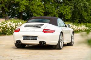 Imagen 50/50 de Porsche 911 Carrera S (2010)