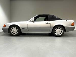 Image 9/20 de Mercedes-Benz 300 SL (1992)