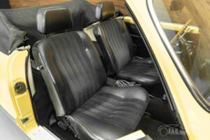 Bild 7/19 von Volkswagen Karmann Ghia 1500 (1971)