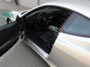 Afbeelding 46/99 van Ferrari 360 Modena (2000)