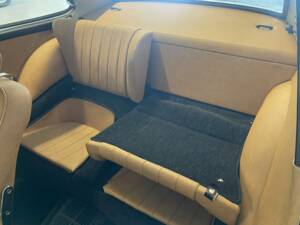 Image 18/19 of Porsche 911 2.0 (1966)