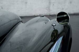Image 32/48 of Jaguar XK 120 FHC (1954)