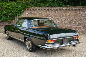 Bild 2/50 von Mercedes-Benz 280 SE 3,5 (1971)