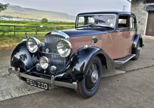 Image 2/50 of Bentley 4 1&#x2F;4 Litre (1939)