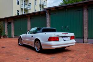 Image 10/171 of Mercedes-Benz SL 600 (1996)
