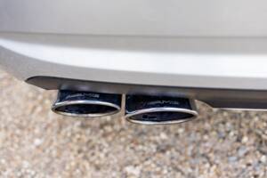 Image 26/50 of Mercedes-Benz CLK 55 AMG (2003)