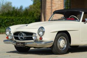Image 13/50 of Mercedes-Benz 190 SL (1959)