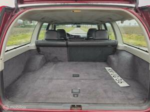 Bild 23/37 von Volvo V 70 2.5 (1997)