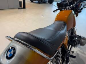 Image 7/31 of BMW DUMMY (1976)