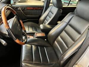 Afbeelding 20/62 van Mercedes-Benz E 500 (1995)