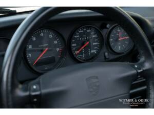 Bild 15/34 von Porsche 911 Carrera (1996)