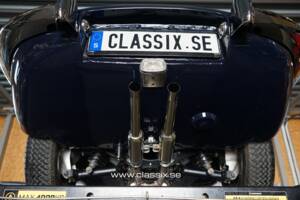 Bild 24/30 von Jaguar E-Type 4.2 (1965)