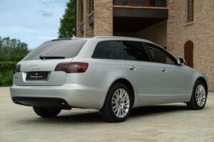 Bild 6/50 von Audi A6 2.7 T allroad quattro (2006)