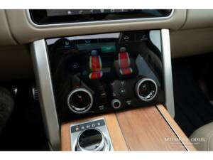 Bild 23/25 von Land Rover Range Rover Vogue P400 (2019)