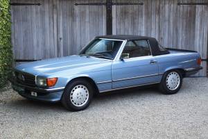 Image 3/47 of Mercedes-Benz 560 SL (1987)