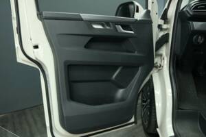 Image 9/50 of Volkswagen T6 Multivan 2.0 TDI (2020)