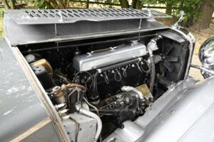 Image 24/50 of Alvis 4.3 Liter Saloon (1940)