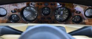 Immagine 35/50 di Aston Martin V8 EFi (1989)