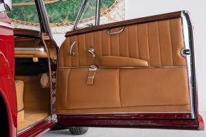 Imagen 40/49 de Mercedes-Benz 300 S Cabriolet A (1953)