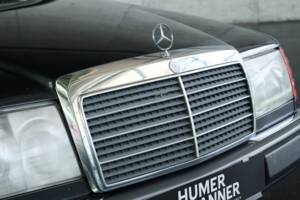 Bild 28/50 von Mercedes-Benz 300 CE (1991)