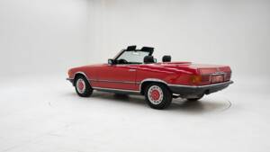 Image 4/15 de Mercedes-Benz 280 SL (1983)