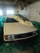 Bild 4/8 von Audi 100 Avant 2.0 Diesel (1982)