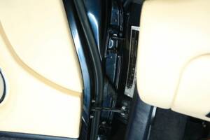 Image 11/49 de Bentley Azure (2006)