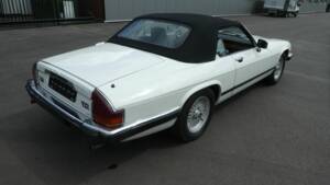 Image 8/8 of Jaguar XJS 5.3 V12 (1989)