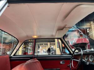 Image 27/37 of Volkswagen Karmann Ghia 1600 L (1968)