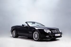 Image 6/36 of Mercedes-Benz SL 500 (2006)