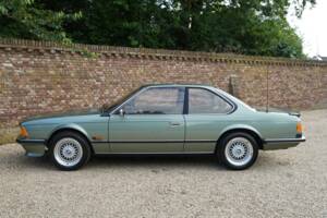 Bild 29/50 von BMW M 635 CSi (1986)