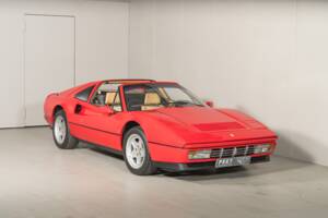 Afbeelding 7/32 van Ferrari 328 GTS (1985)