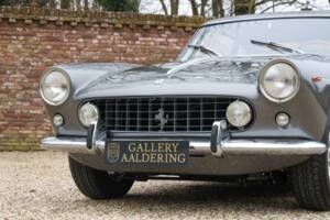 Image 42/50 of Ferrari 250 GT/E (1962)