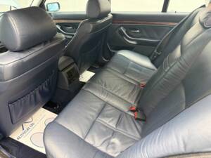 Bild 17/25 von BMW 540i (1998)